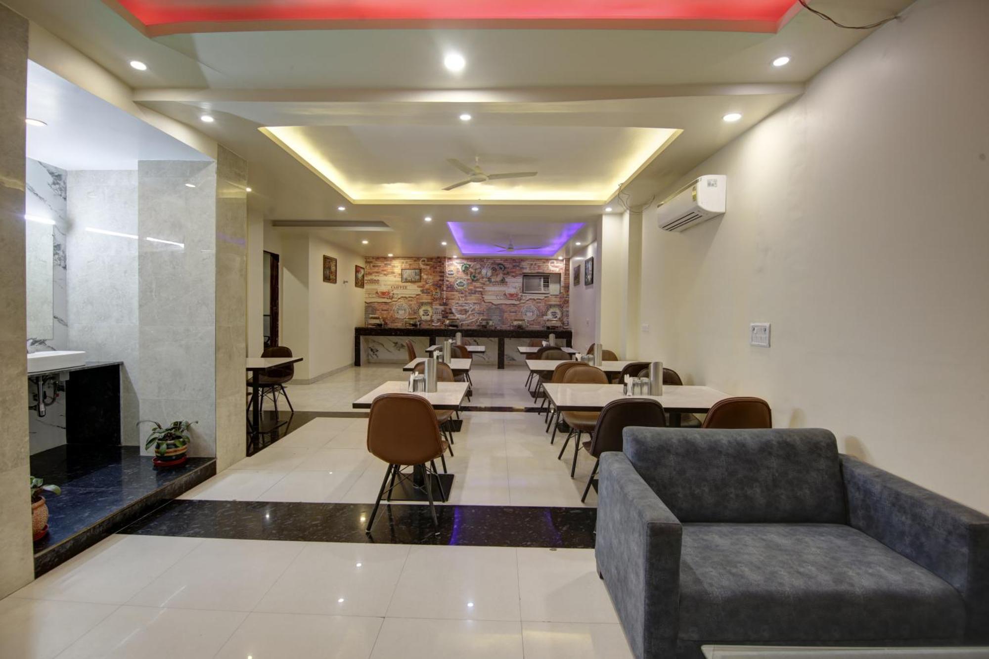 ניו דלהי Hotel Smart Signature Delhi Airport מראה חיצוני תמונה